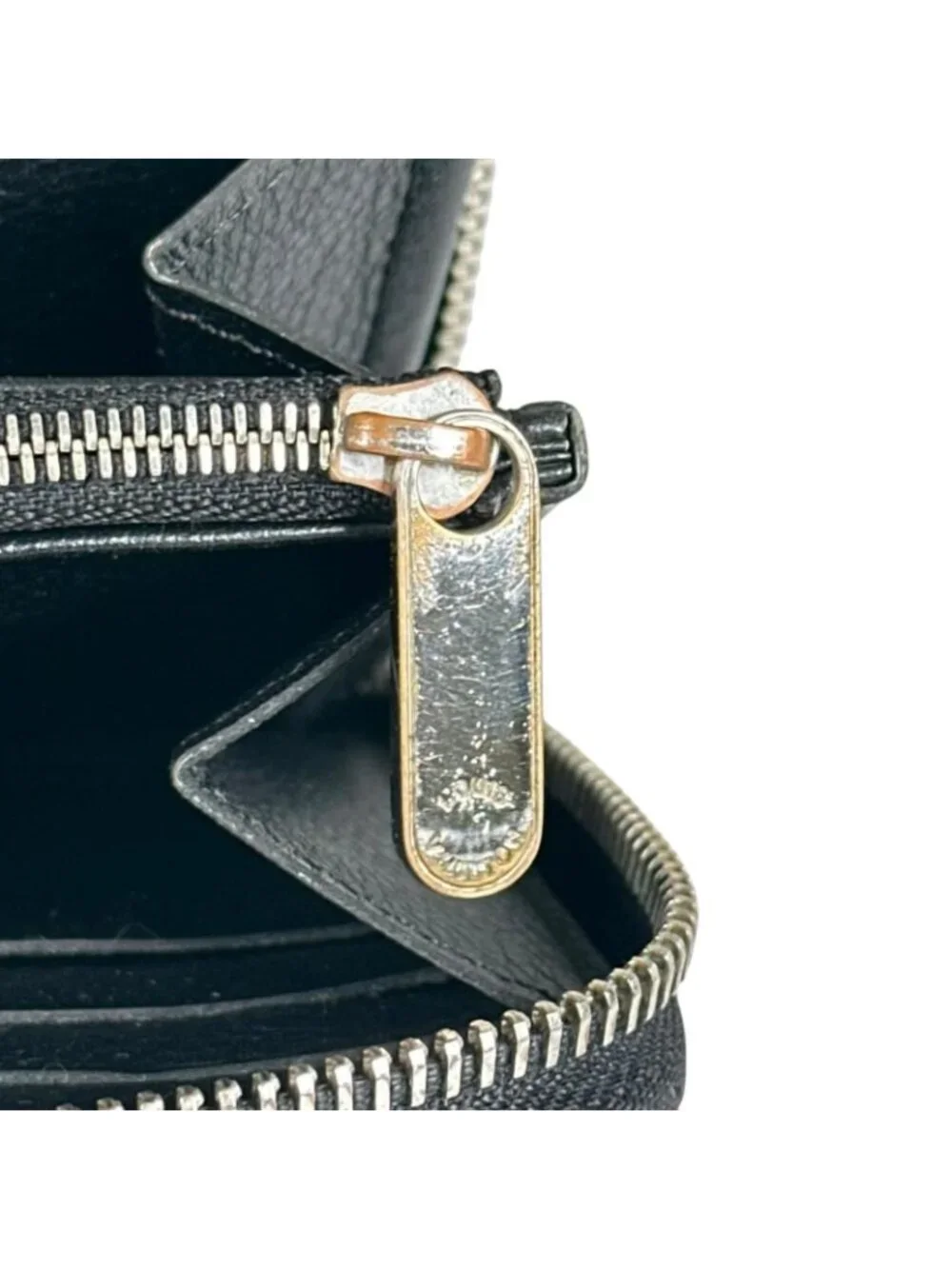 Louis Vuitton Mahina Zippy Wallet Monogram Canvas Black